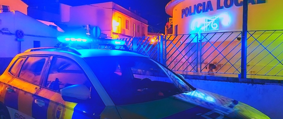 2021-01-21 Foto Policia Local noche