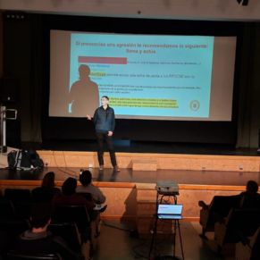 Acto de firma subvención Cáritas 25.000 euros (12)